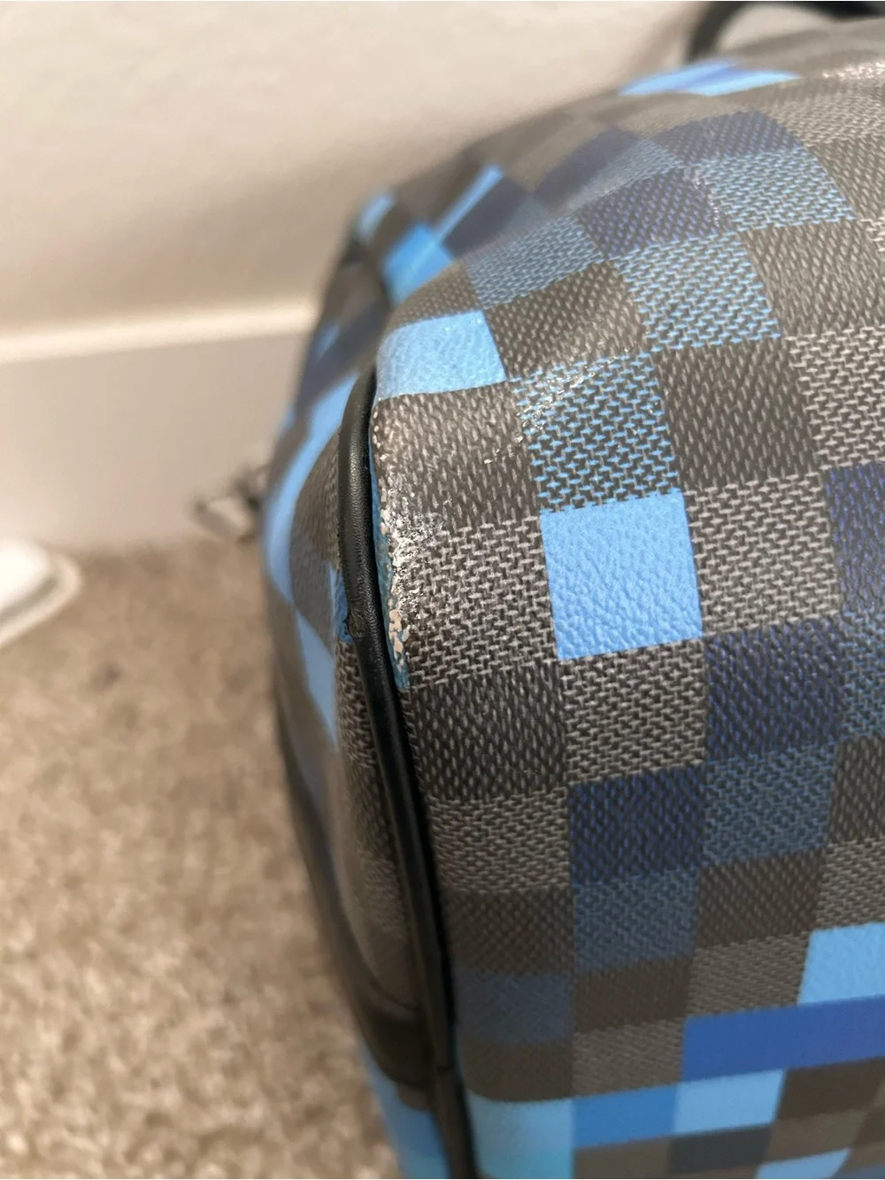 The Unbranded Brand louis vuitton
